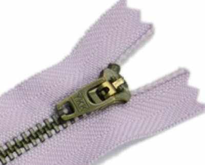 上海YKK4 Y型青古銅閉口拉鏈半自動頭拉鏈 品質(zhì)與設(shè)計的完美結(jié)合